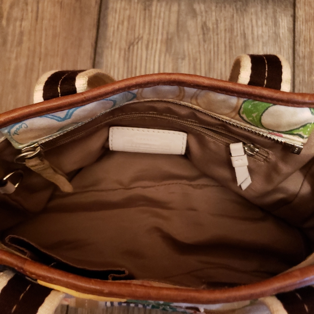 Purse - Picture 3 of 3